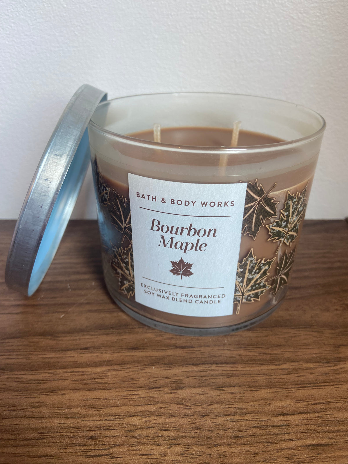 Bath & body works bourbon maple 3 wick candle