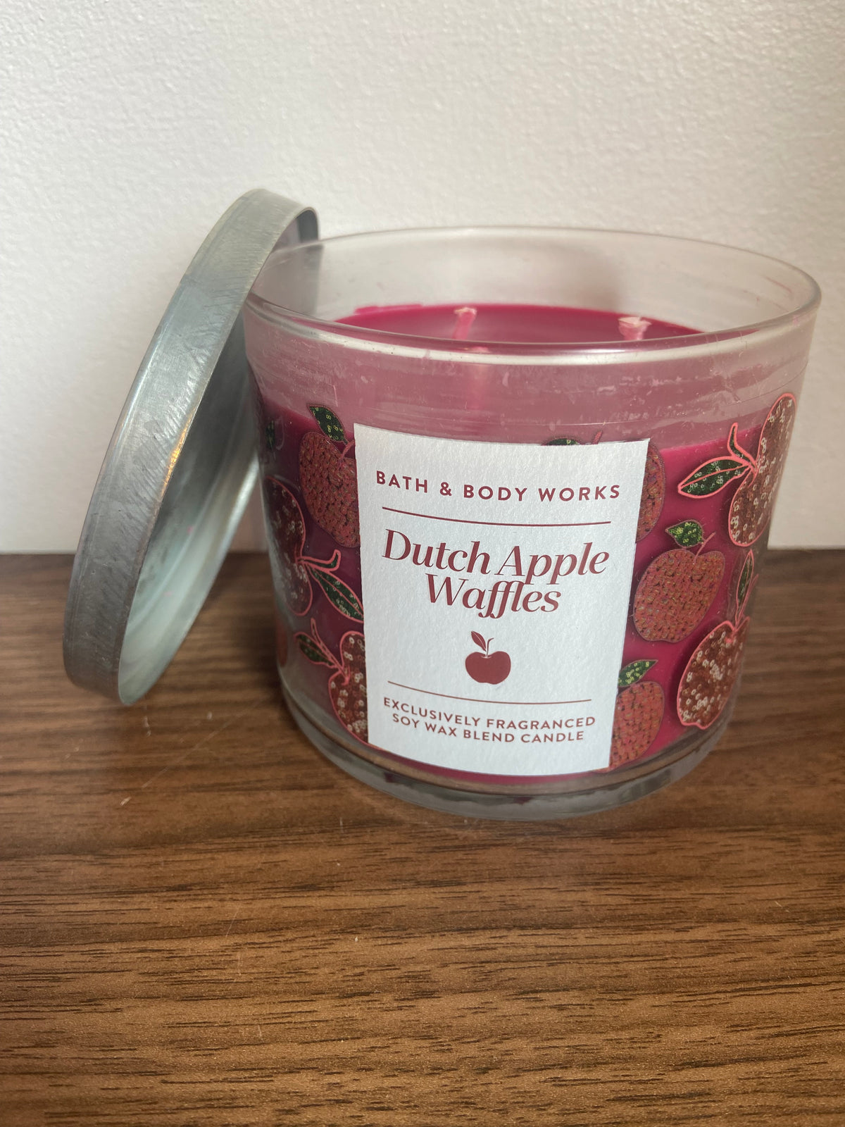 Bath & body works Dutch apple waffles 3 wick candle