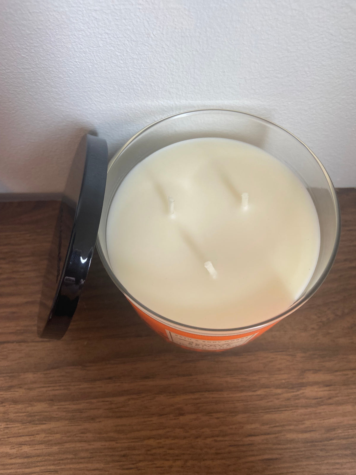 Bath & body works pumpkin peanut brittle 3 wick candle