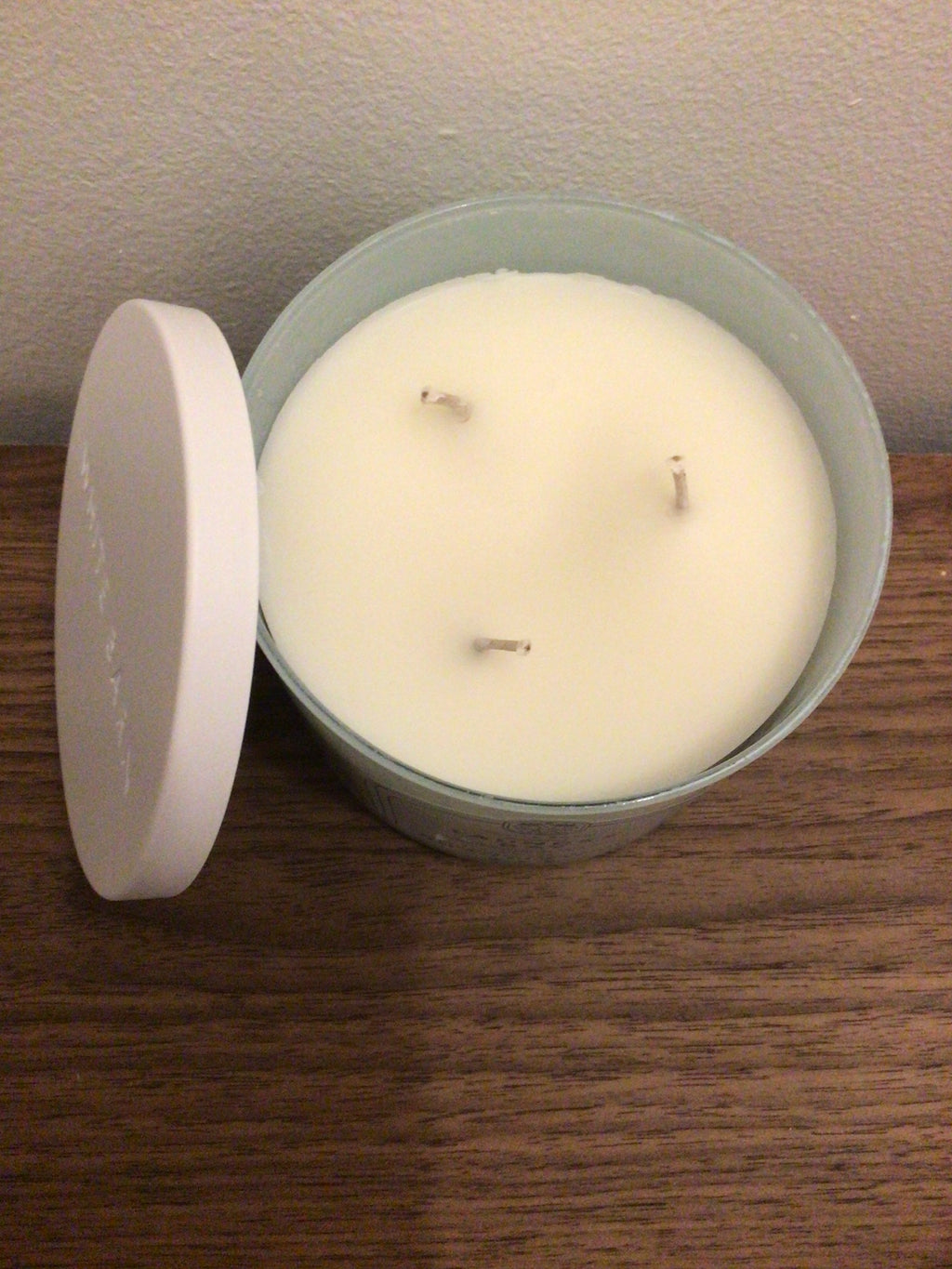 Bath & Body Works Laundry Day 3 wick candle