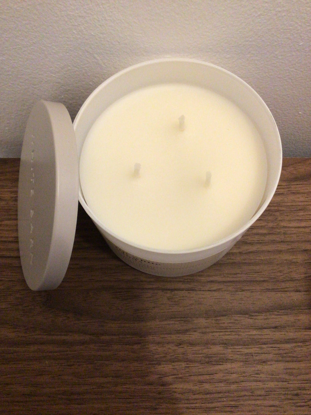 Bath & Body Works Fiji White Sands 3 wick candle