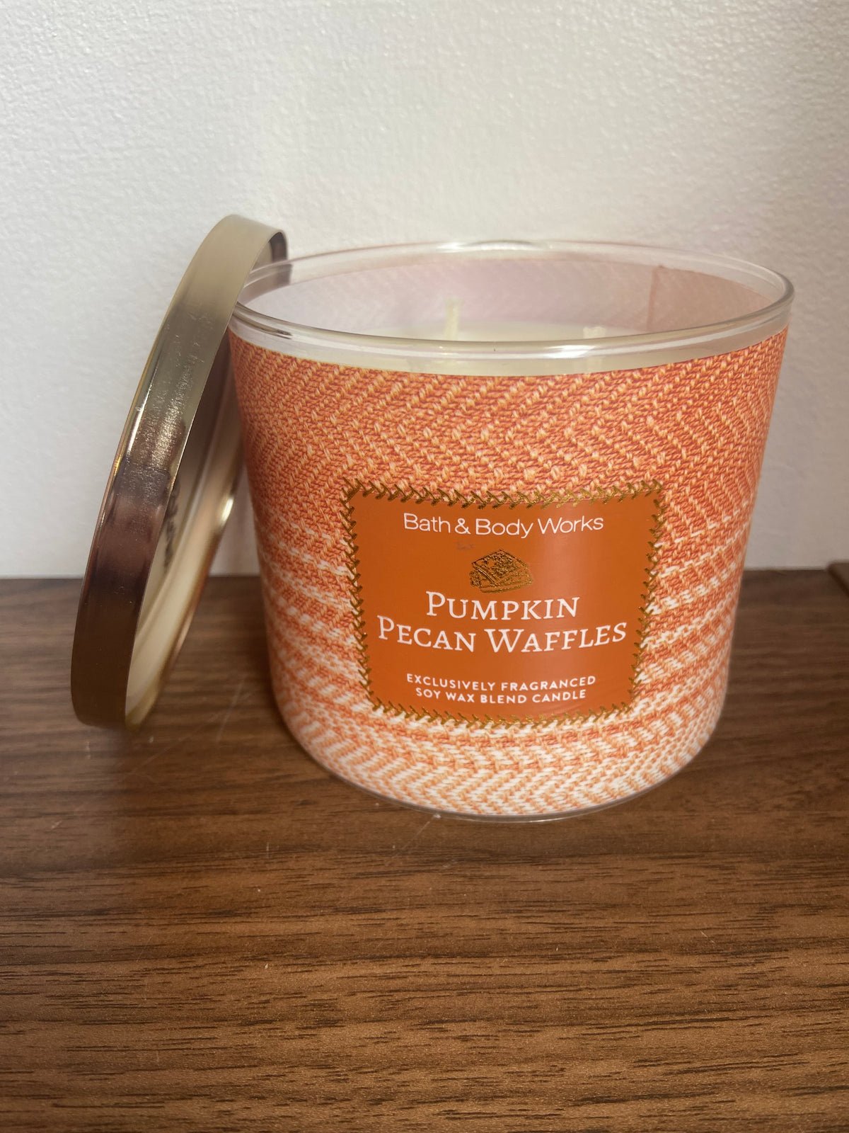 Bath & body works pumpkin pecan waffles 3 wick candle