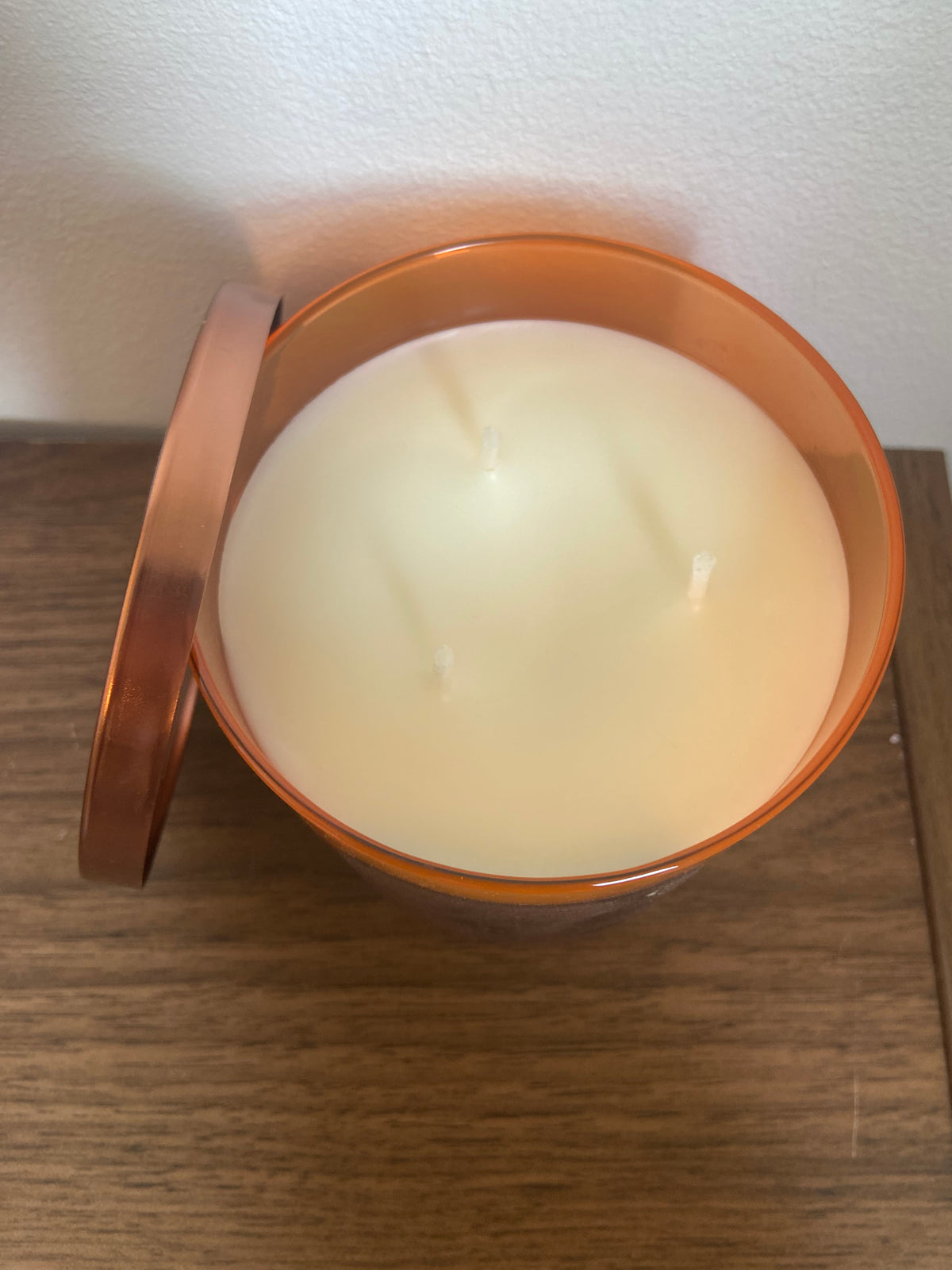 Bath & body works sweet maple and leaves 3 wick candle