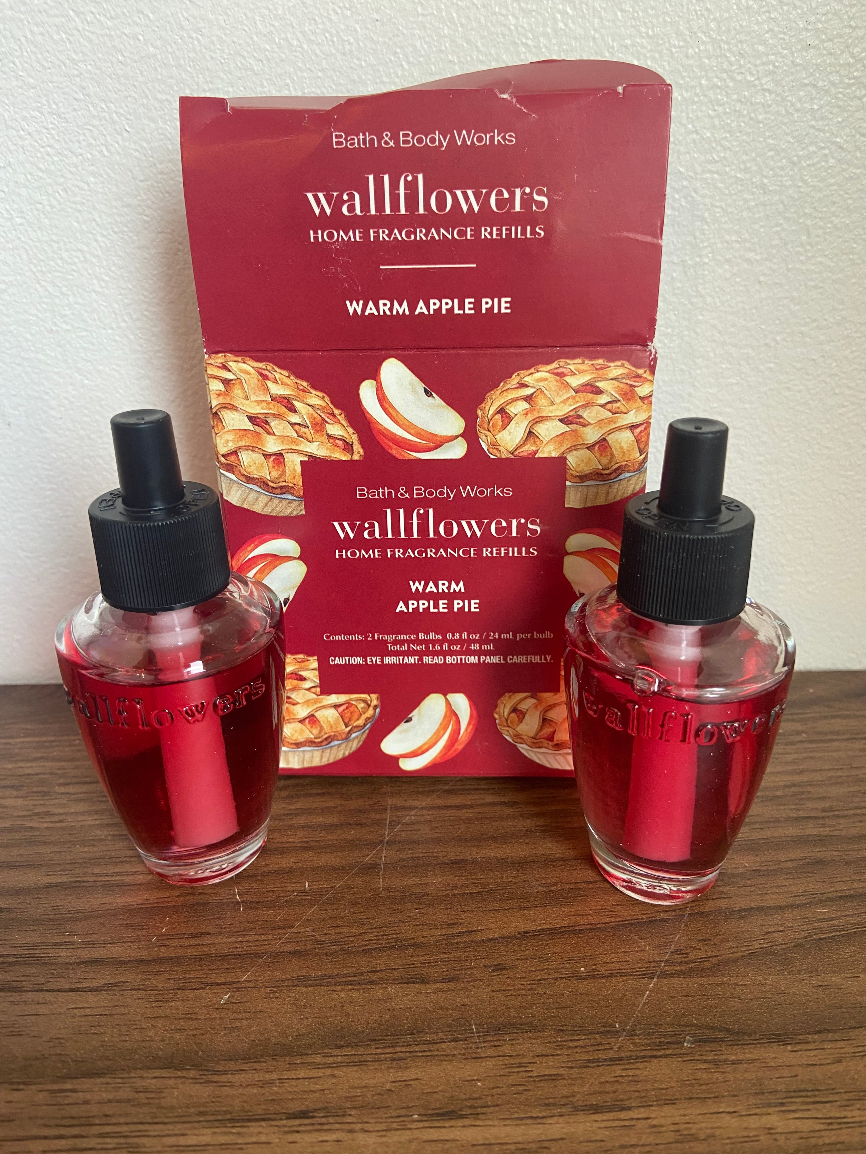 Bath & Body Works Warm Apple Pie wallflower refill duo pack