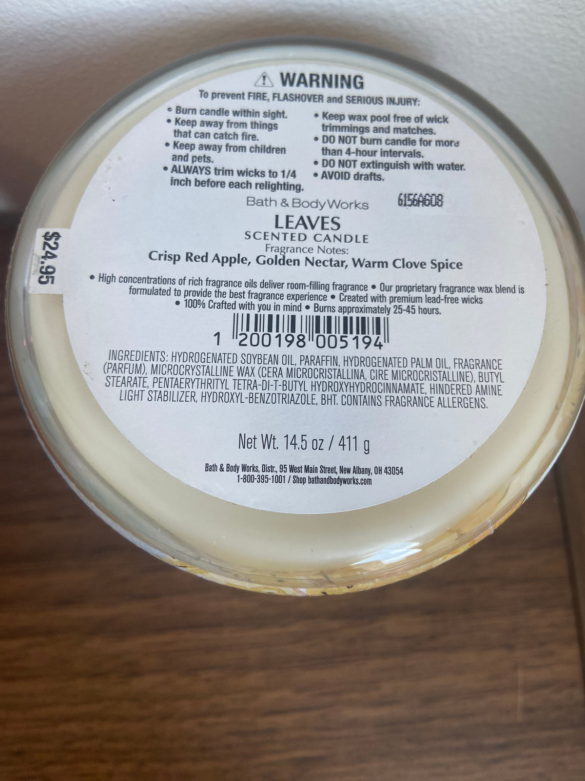 Bath & body works leaves 3 wick candle