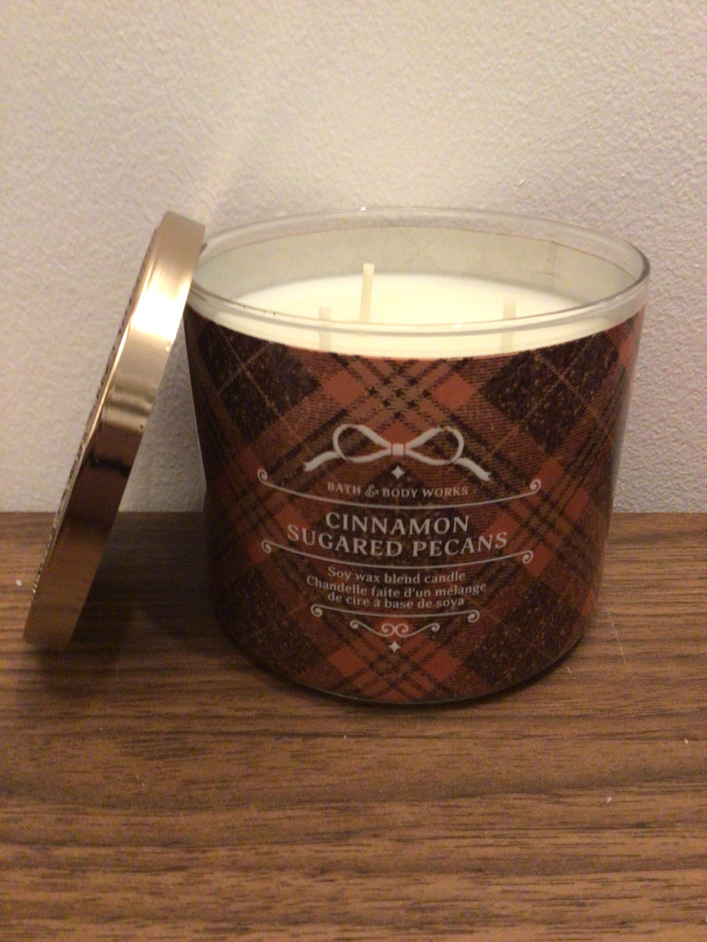 Bath & Body works Cinnamon sugared pecans 3 wick candle